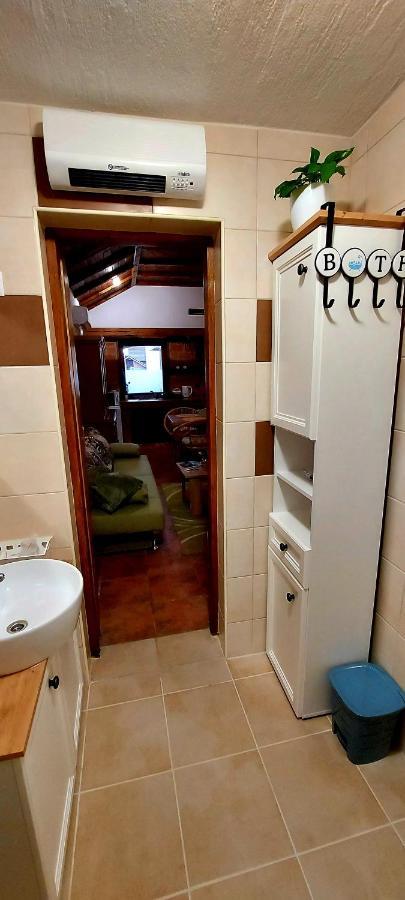 Studio Apartman Buteo Jastrebarsko Exteriér fotografie